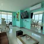 Espectacular apt en el piso 29 en Palmetto Beach