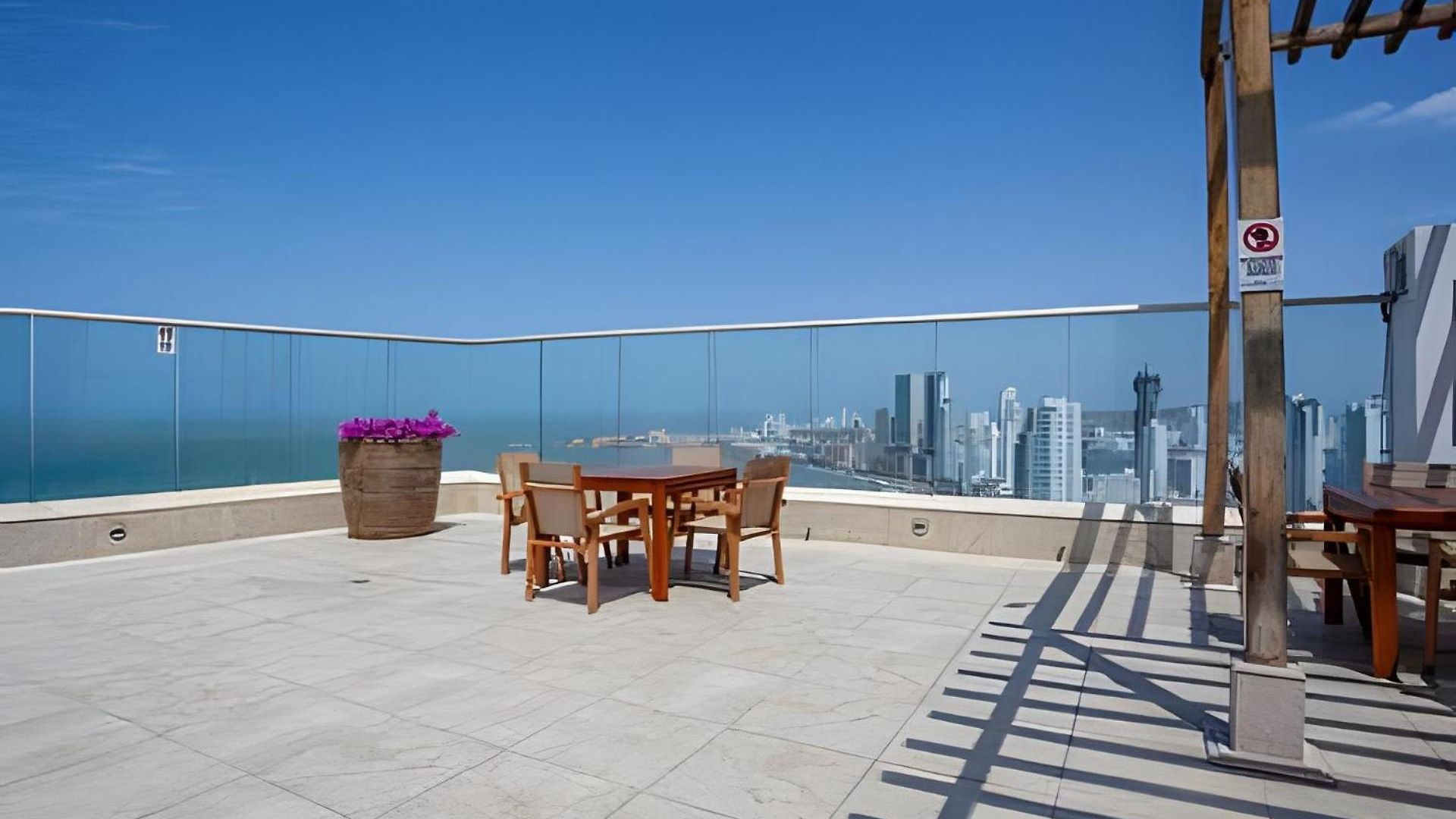 Espectacular En El Piso 29 En Palmetto