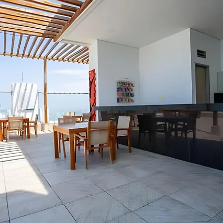 Espectacular En El Piso 29 En Palmetto